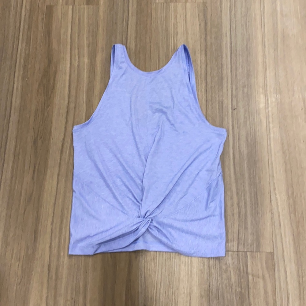 Athleta Twist Front Tank size Small